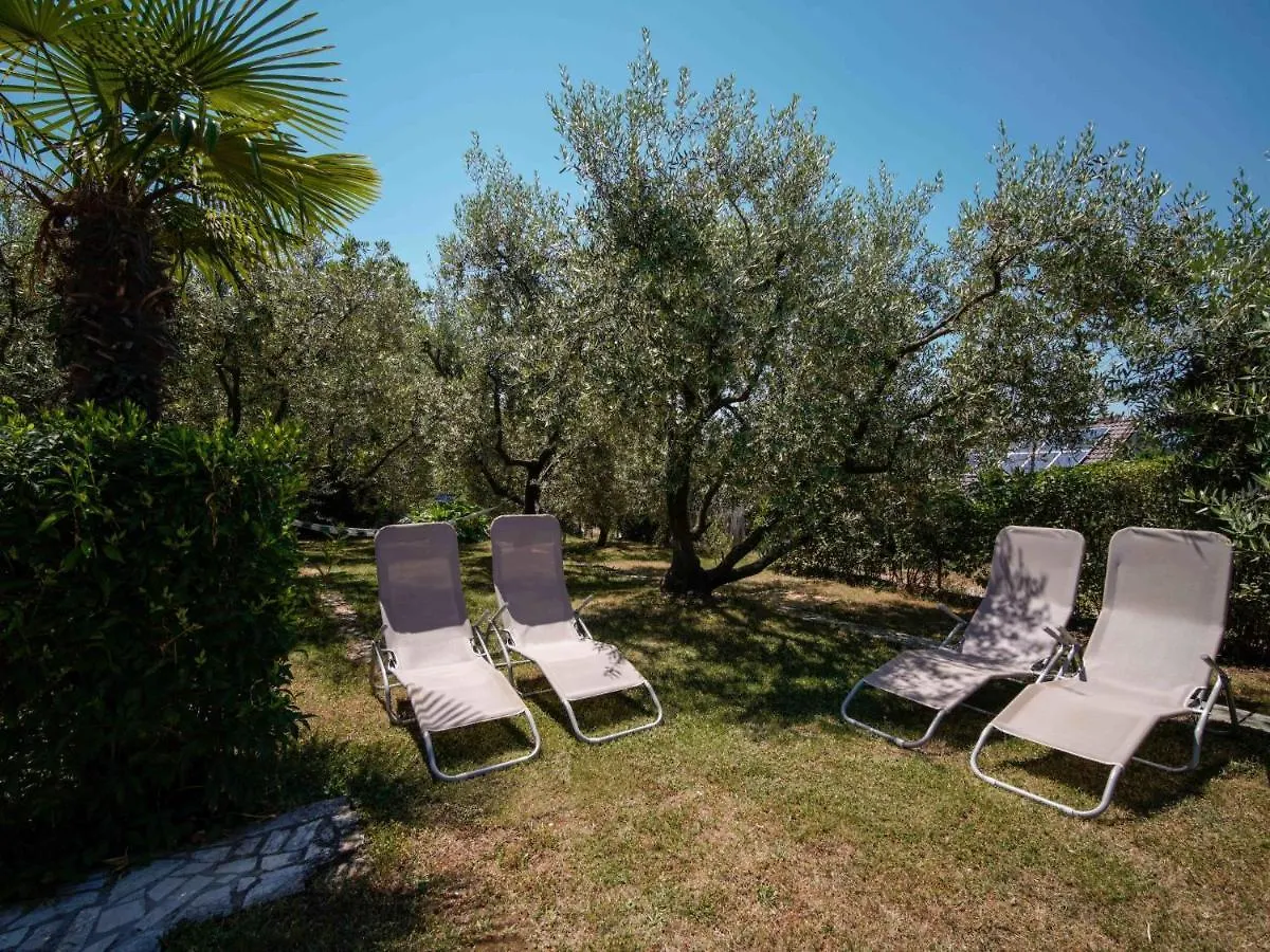 Apartment Albaneze By Interhome Njivice